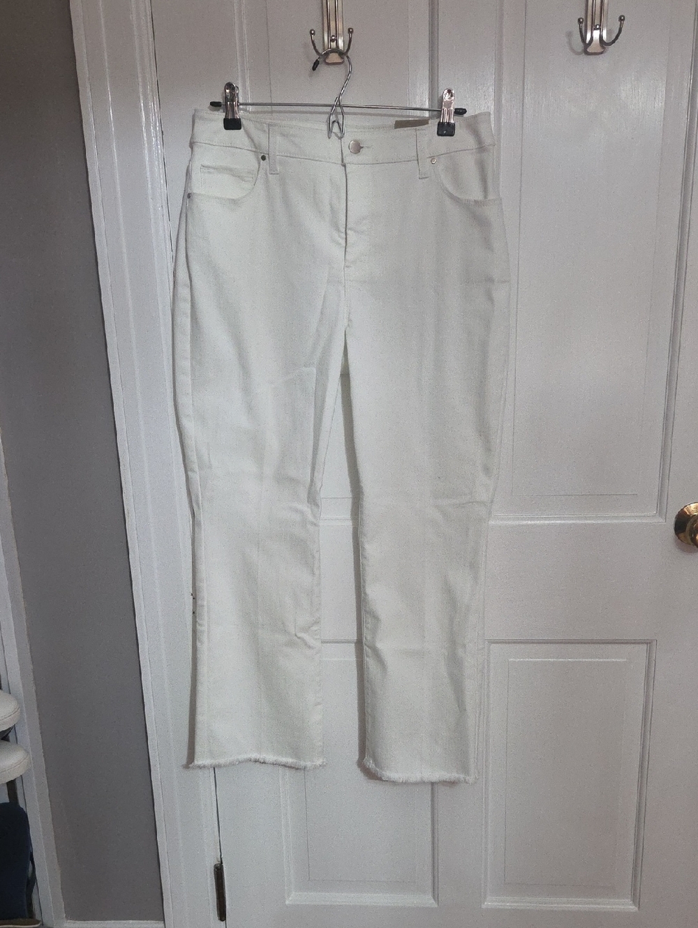 Chicos White Raw Hem Gurlfriend Flare Ankle Jeans